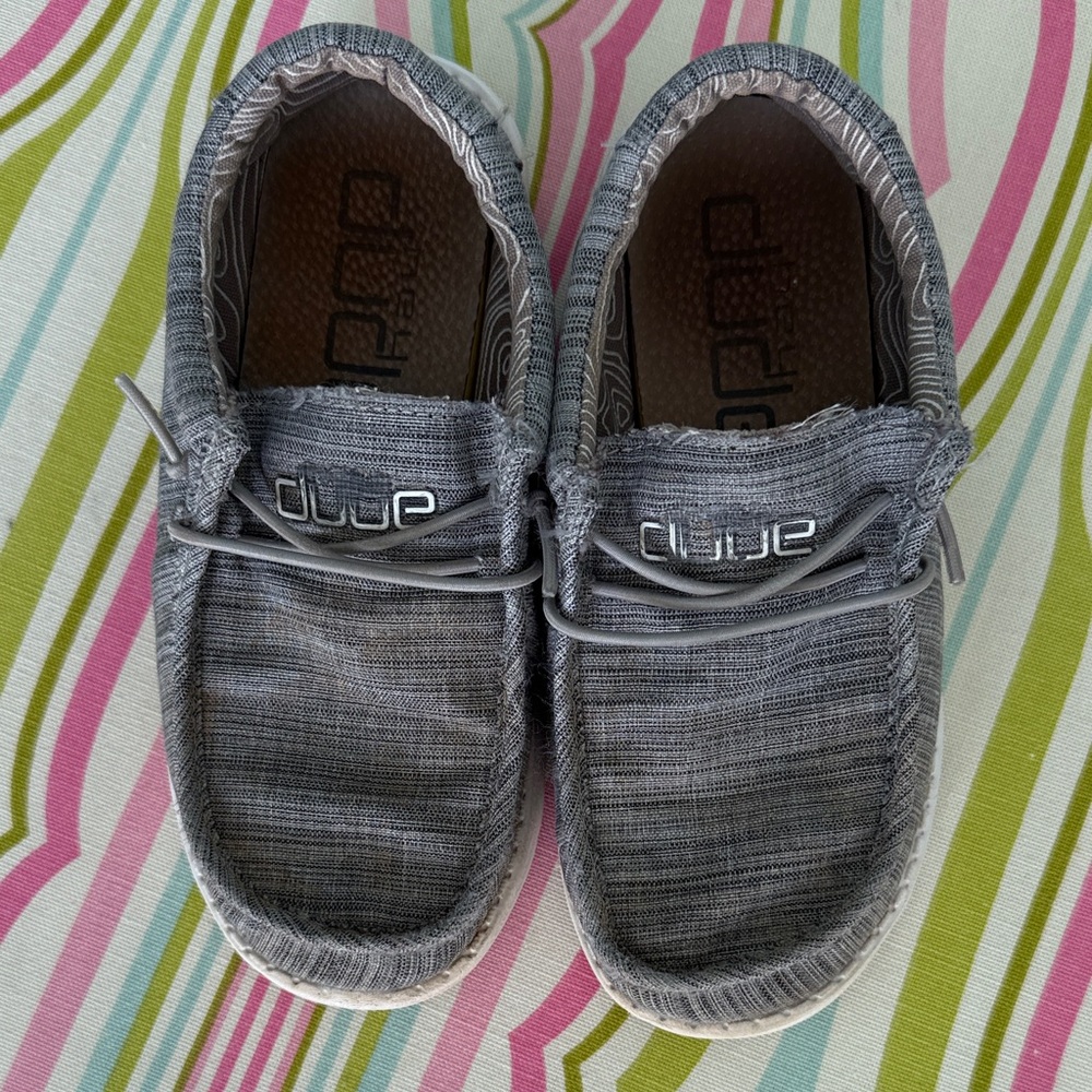 Kids Hey Dude Wally Youth, linen stone, kids slip on shoes size 12